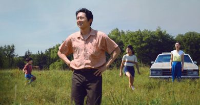 (L-R) The Yi family: David (Alan Kim), Jacob (Steven Yuen), Anne (Noel Kate Cho) and Monica (Han Ye-Ri) in "Minari" (2020)