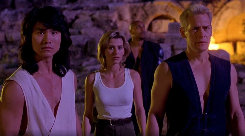 (L-R) Liu Kang (Robin Shou), Sonya Blade (Sandra Hess) and Raiden (James Remar) in "Mortal Kombat: Annihilation" (1997)