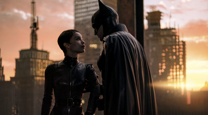 Batman and Selina Kyle (Zoe Kravitz) in "The Batman" (2022)