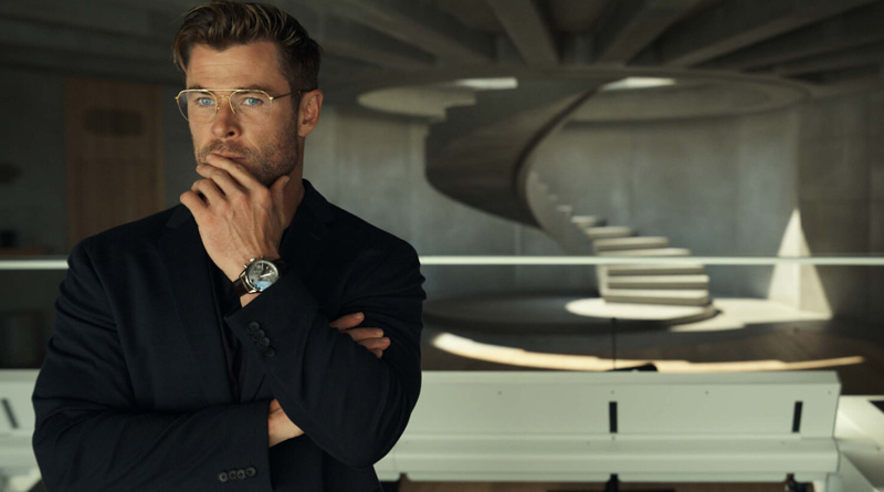 Chris Hemsworth in Netflix's "Spiderhead" (2022)