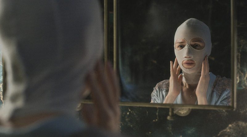Naomi Watts in Prime Video's "Goodnight Mommy" remake (2022)