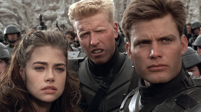 (L-R) Denise Richards, Jake Busey and Casper Van Dien in "Starship Troopers" (1997)