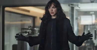 Gal Gadot plays super-spy Rachel Stone in Netflix's "Heart of Stone" (2023)