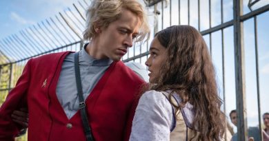 Tom Blyth and Rachel Zegler in "The Hunger Games: The Ballad of Songbirds & Snakes" (2023)