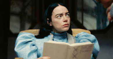 Emma Stone in "Poor Things" (2023)