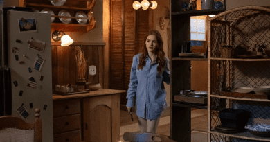 Madelaine Petsch in "The Strangers: Chapter 1" (2024)