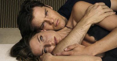 Svenja Jung and Theo Trebs in Netflix's "Fall for Me" (2025)