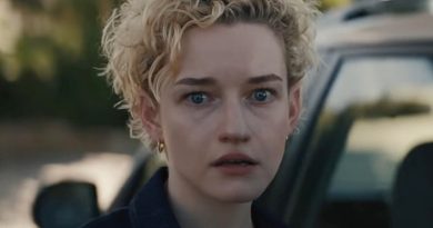Julia Garner in "Weapons" (2025)
