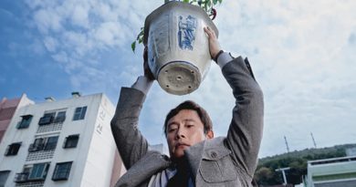 Lee Byung-Hun in "No Other Choice" (2025)